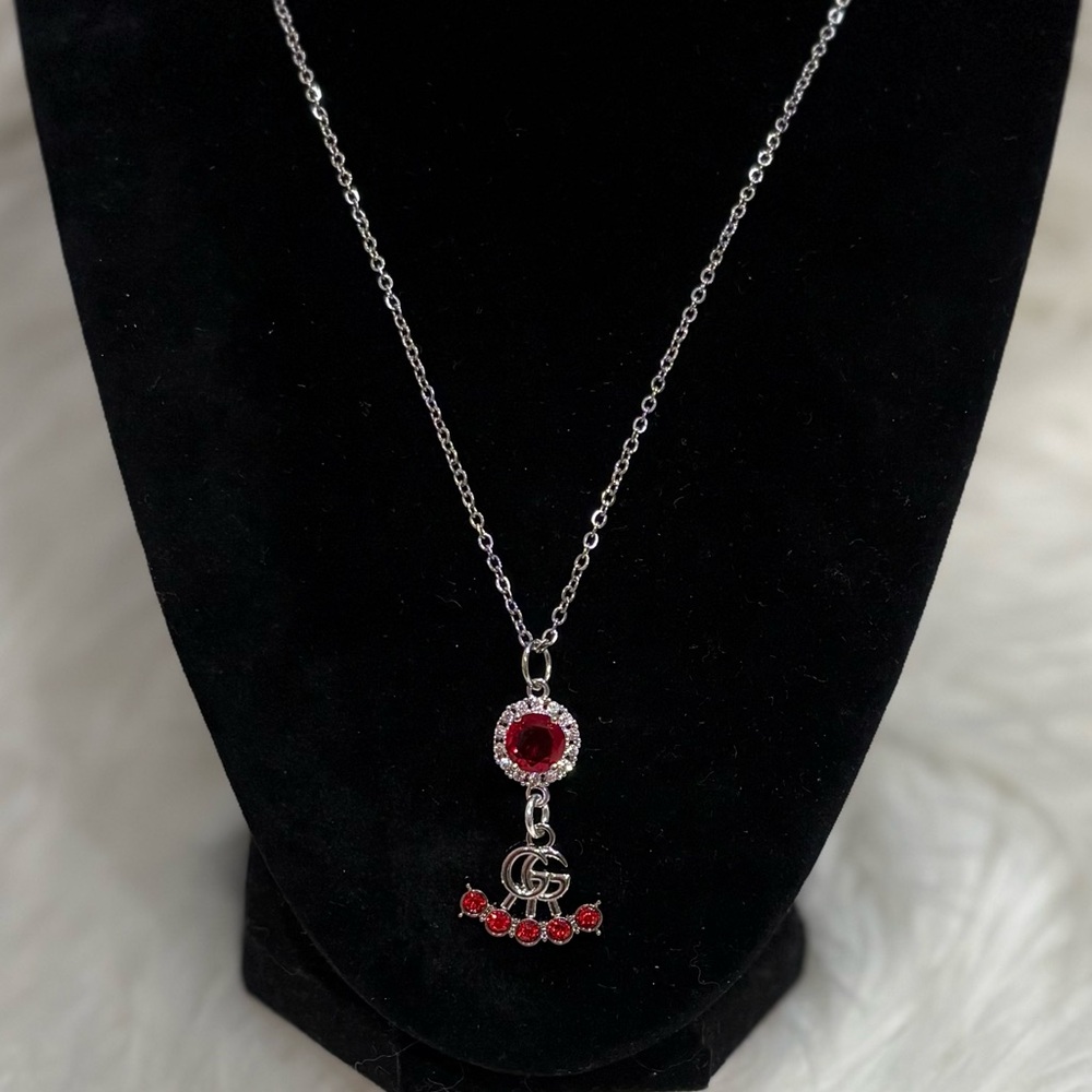 Gucci stamped zipper pull on unbranded necklace - Picture 4 of 5